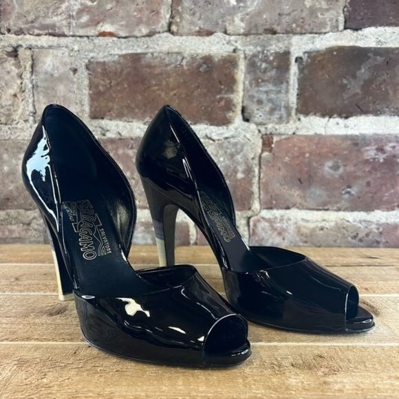 Salvatore Ferragamo Black Patent Leather D’Orsay Peep Toe Heels Pumps Sz 7 - Picture 1 of 11